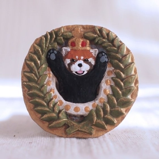 Tokoro masayasu work ブローチ　怒りのレッサーパンダ